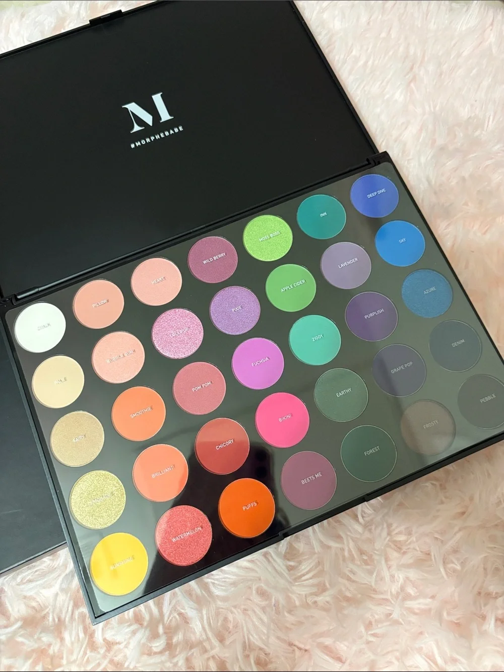 New Morphe 35B Color Burst Artistry Palette
